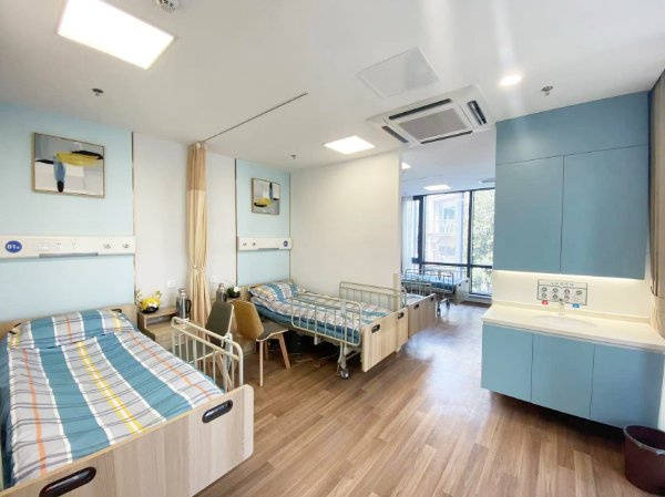 2025上海护理院新选择:香树湾物联网健康监测康复设备齐全户外设施益身心医养娱一体化护理(图6)